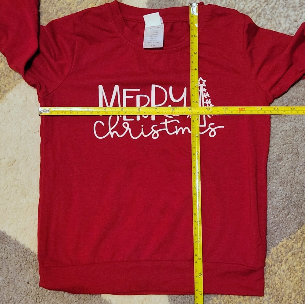 3/$15🍎Kids Merry Christmas Long-Sleeve Size 7Y - Picture 7 of 8